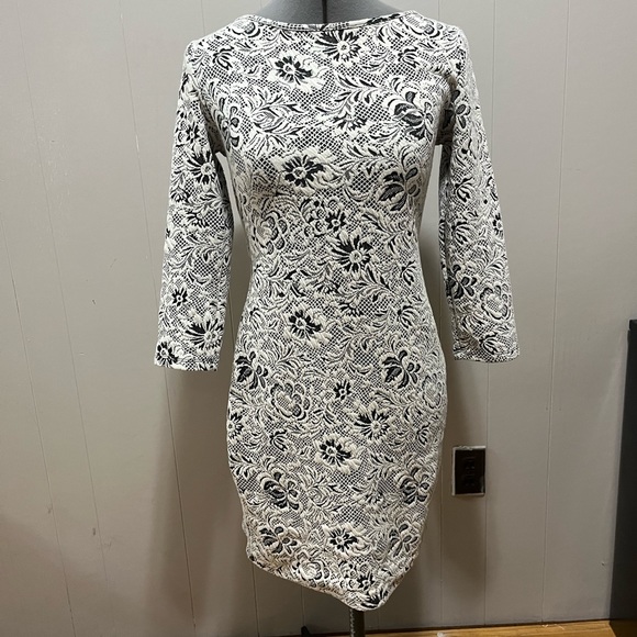 Xhiliration Lace print dress - Picture 1 of 5
